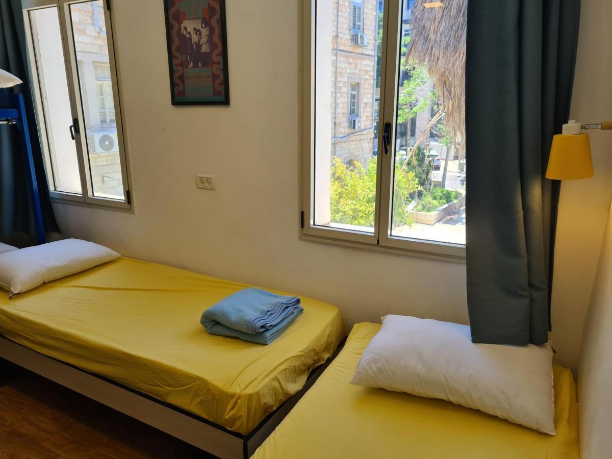 Haifa Hostel Екстериор снимка