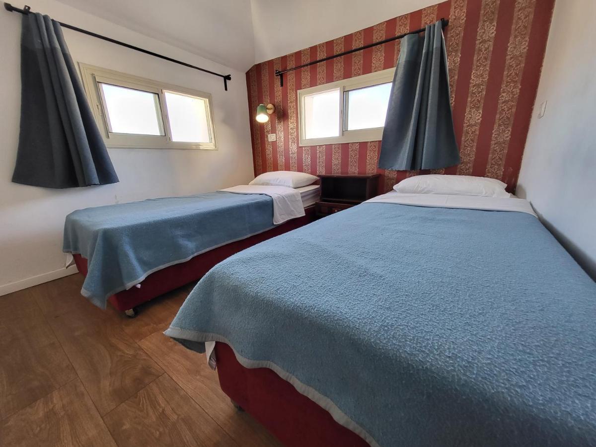 Haifa Hostel Екстериор снимка