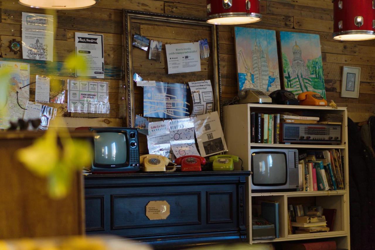 Haifa Hostel Екстериор снимка